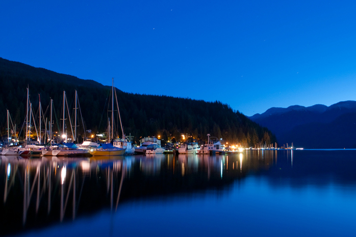 Deep Cove public docks and walkway