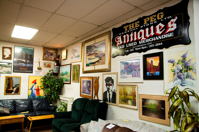 4 The best place for buying wall decorations