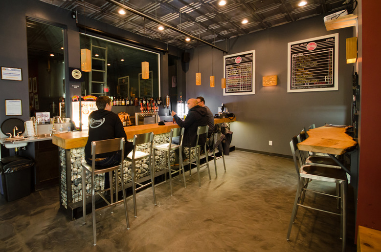 39 The Tasting Room and Pub