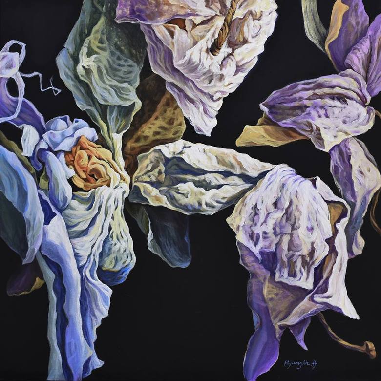 Kyung Ah Hwang Weightless