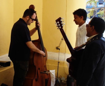 Mark chats with Cuban bass player